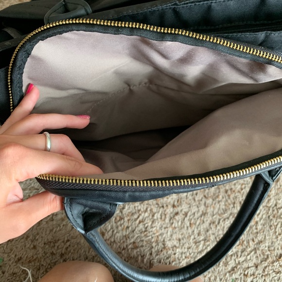 Skip Hop diaper bag in great condition - Picture 2 of 8